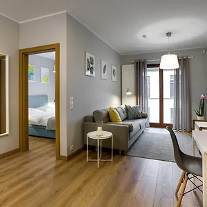 https://unic-apartments-dominikaska.poznan-hotels.com